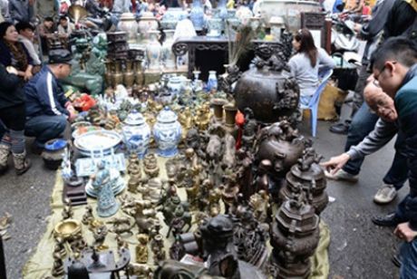 Thị trường cổ vật Việt Nam - đôi điều suy nghĩ