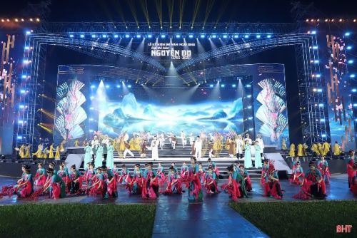 tong-duyet-chuong-trinh-le-ky-niem-260-nam-ngay-sinh-dai-thi-hao-nguyen-du