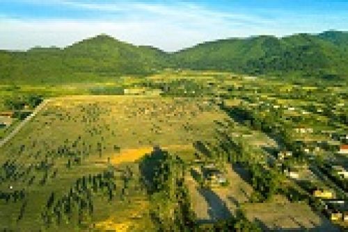 hang-tram-nguoi-dan-tham-gia-le-ruoc-linh-vi-thuy-to-va-quoc-to-hung-vuong