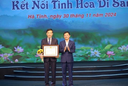 be-mac-festival-ve-mien-vi-giam---ket-noi-tinh-hoa-di-san-